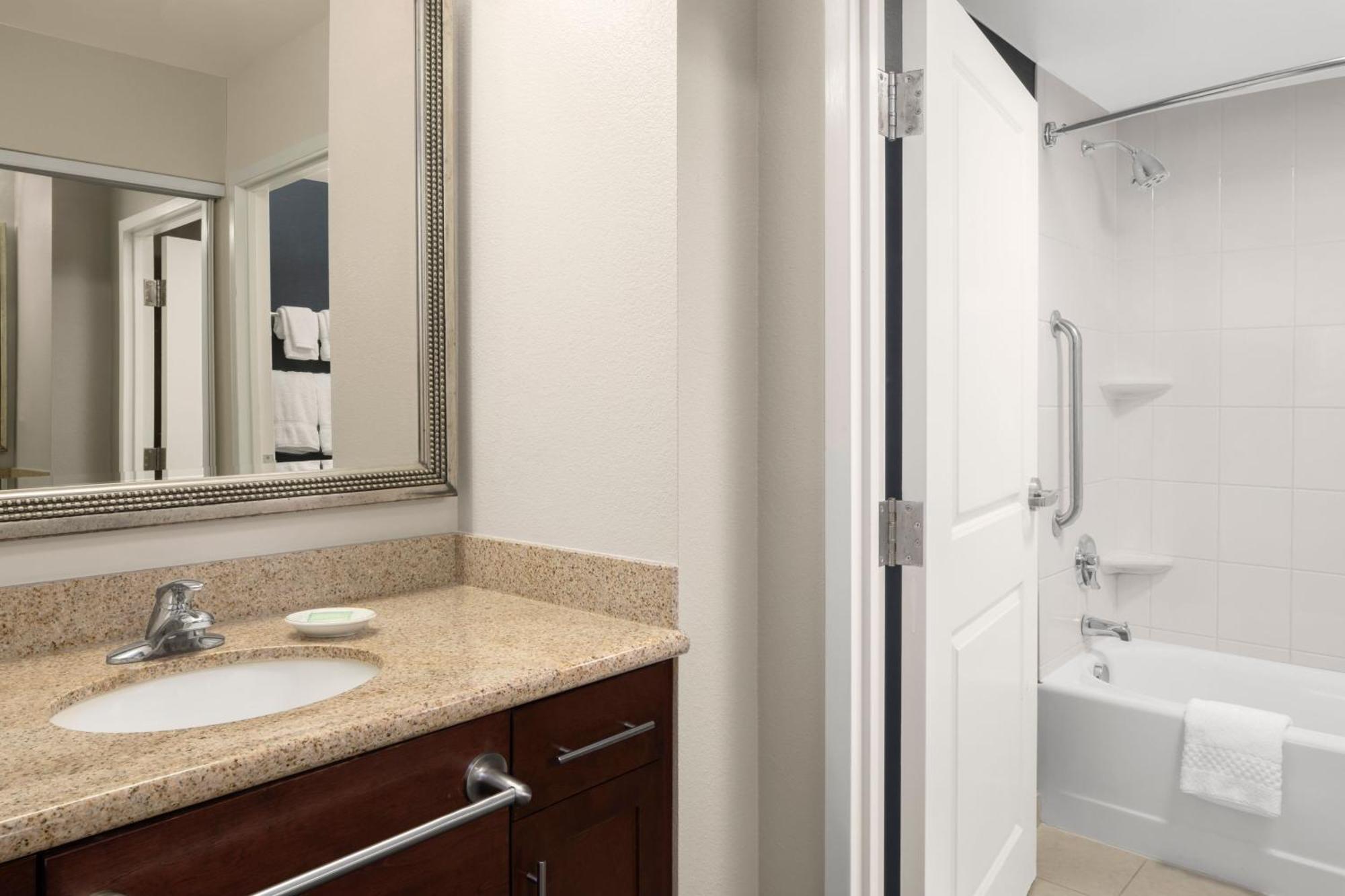 Residence Inn Newport News Airport Zewnętrze zdjęcie