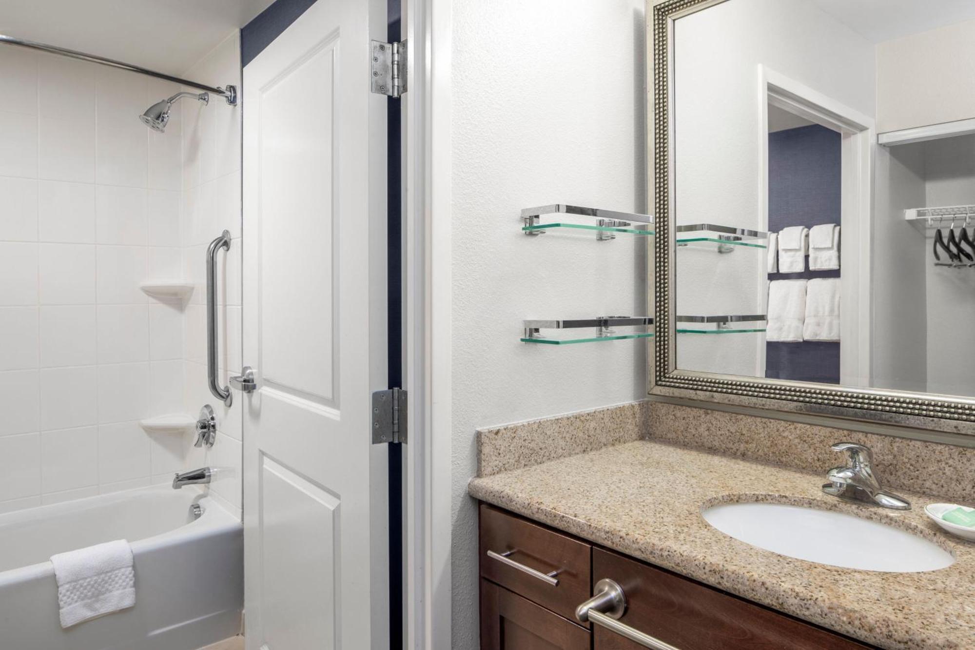 Residence Inn Newport News Airport Zewnętrze zdjęcie